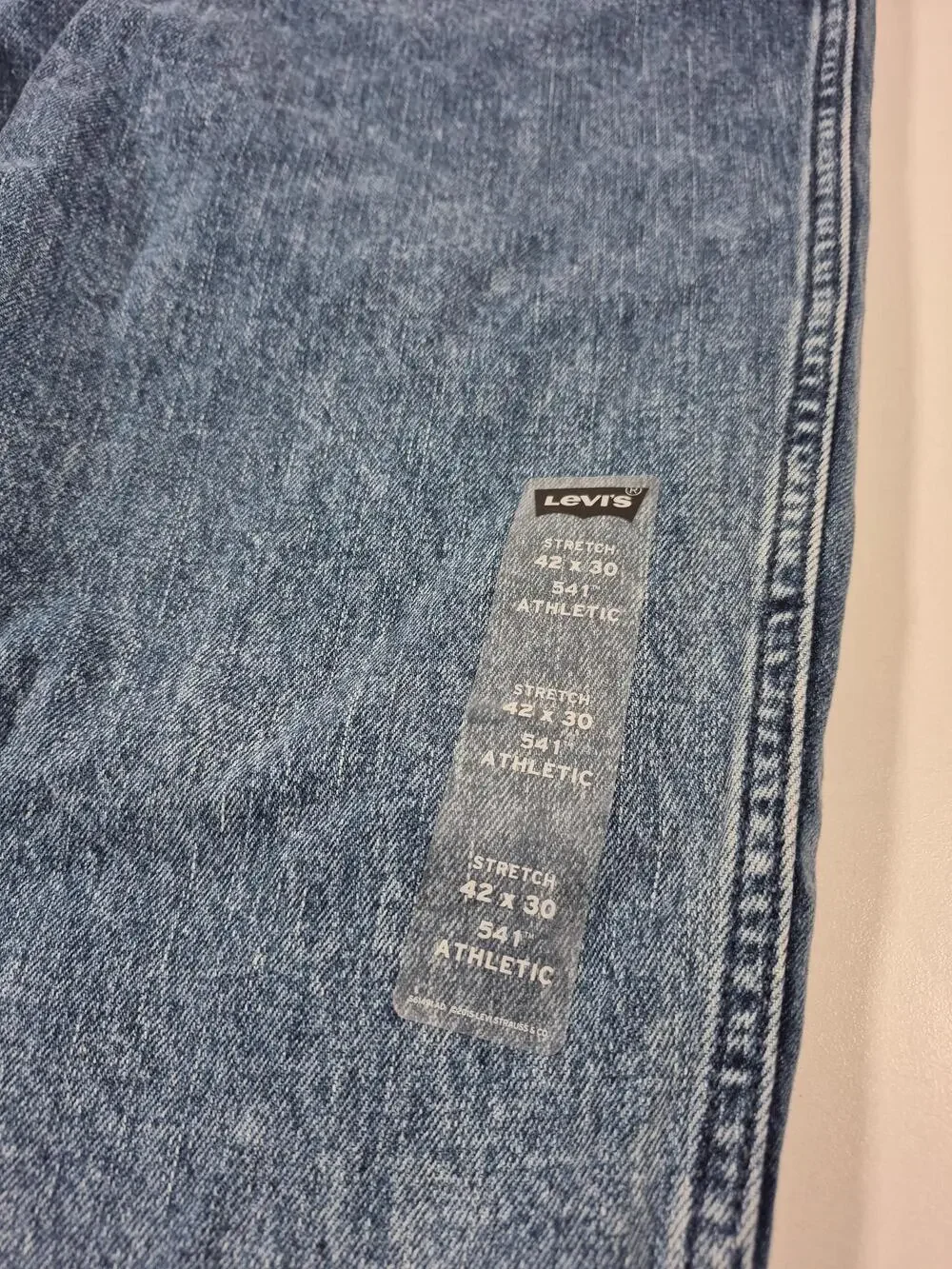 Levis 541 Athletic Taper Jeans Mens 42x30 Blue Stonewash Stretch Denim NWT